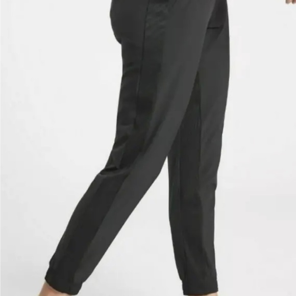 Athleta Lined Brooklyn Jogger Pants - Picture 2 of 8